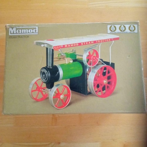 Mamod steam tractor te1a live - tractor,