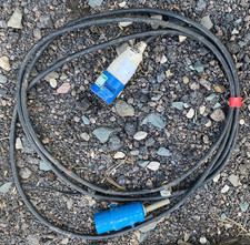 16A Extension Lead – 4m – 2.5mm HO7RN-F Heavy Duty Cable with 16A 240V Plugs