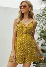 SHEIN Maternity Surplice Neck Tied Backless Ditsy Floral Cami Romper Size M