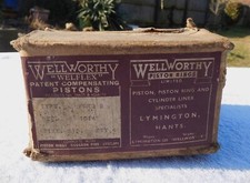 FORD 8 1932 - 35 PISTONS x 4