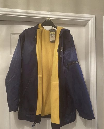 Bnwt vintage nike - vintage, reversible