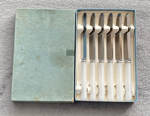 Vintage faux pearlescent - faux,