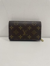 Louis Vuitton Monogram Canvas
