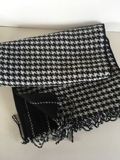 Cashmere Black And White Dog Tooth Long Scarf reversible 
