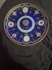 Royal Worcester H.M. Queen