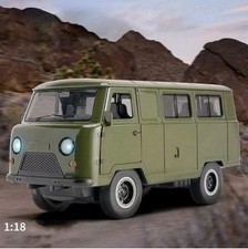1:18 Scale UAZ Traveler Russia