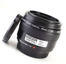 Olympus 35mm F3.5 Macro Prime Lens 4/3rds Mount Front & Rear Lens Cap