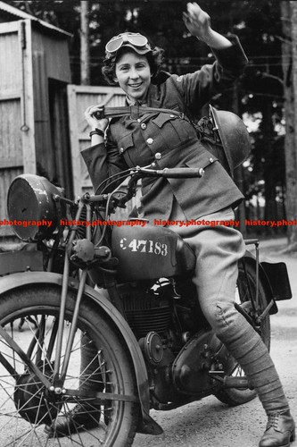 F008192 ats girl despatch - ats,