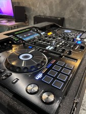 Pioneer DJ (XDJ-RX2) All-in-One DJ System w/ Pioneer Flightcase