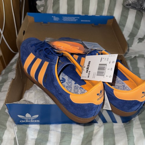 Adidas wien brand new unworn - adidas,