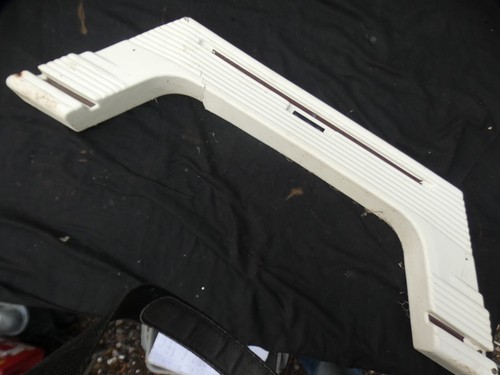 Caravan wheel arch - , spat