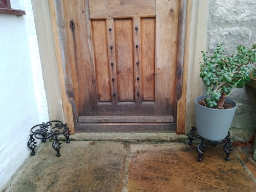 Plant stands heavy duty - 4,