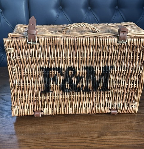 Genuine fortnum and - fortnum, f&m