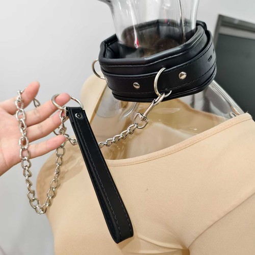 Leather padded bdsm neck - padded,