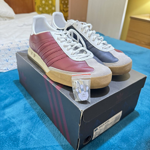 Rare deadstock adidas - rare,