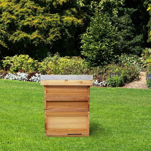 National cedar bee hive - national,