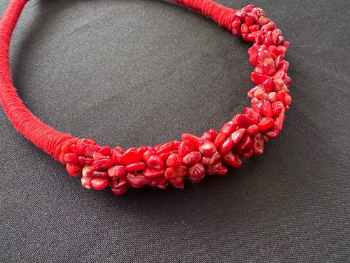 Blood red coral chip - blood,