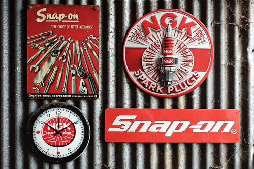 New wall signs tool box - x,