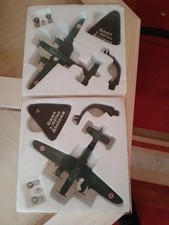 X2 Atlas edition Diecast Model