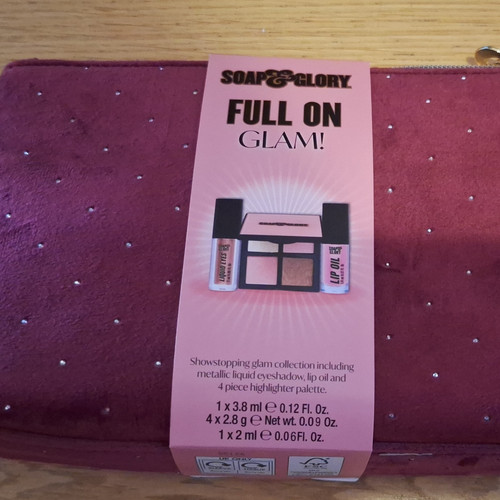 Soap glory full - on, glam!