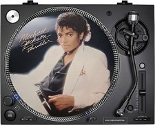 MICHAEL JACKSON - THRILLER