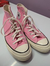 Chuck Taylor All Star Converse Hight Tops Size 8.5 In Good Condition