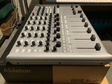 Vestax vcm 600 - usb, midi