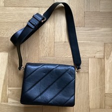 Mango Black  Quilted Front