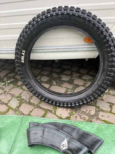 Speed way tire 1 - , +