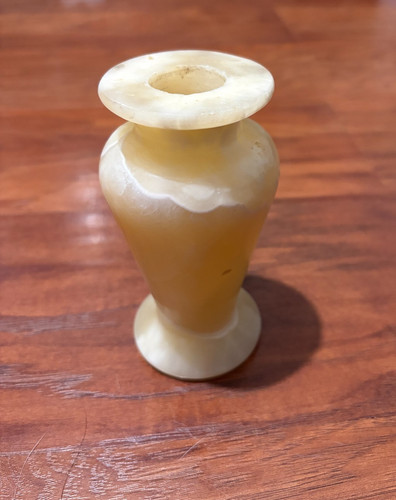 Vintage hand carved - onyx, bud