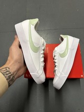 UK 6 Nike Court Royale