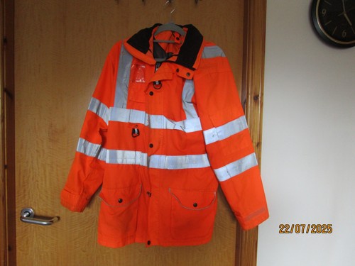 Railway jacket viz - railway,