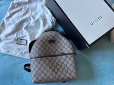 GUCCI GG Supreme Beautiful Designer Medium Size Backpack Logo Details