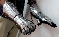 Gauntlets Warrior Metal Gothic