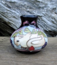 Moorcroft Exquisite LOVE