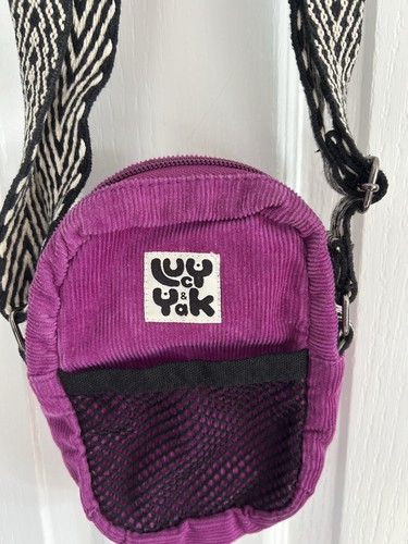 Great condition lucy - &, yak