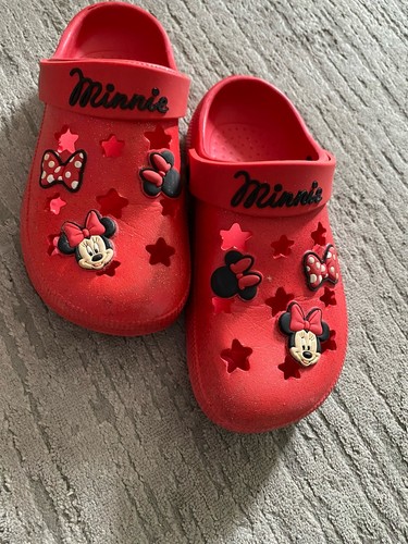Disney minnie croc style - disney,
