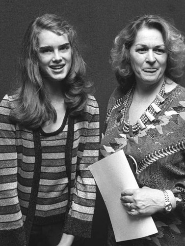 Brooke shields mother teri - shields,