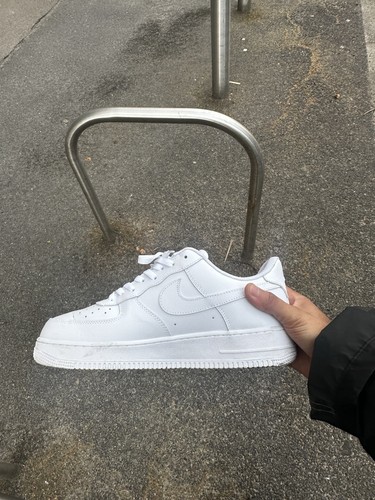 Men size shoes - 11,