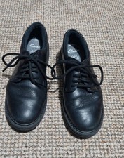 Clarks black chunky-soled