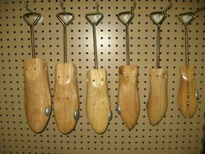 Ralyn Professional Wooden Shoe