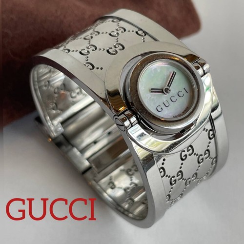 Gucci the twirl bangle - the,