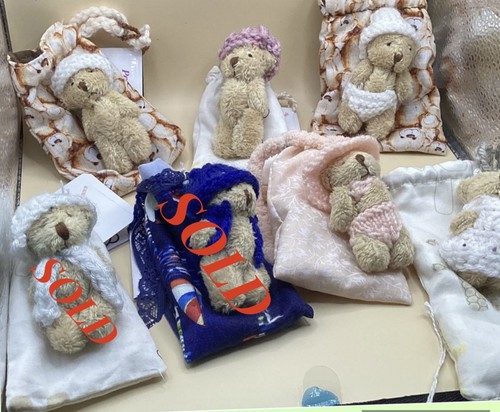 Mini plush teddy bear hug - teddy,