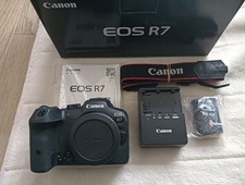Canon EOS R7 Mirrorless