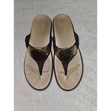 Crocs Capri V Embellished Flip