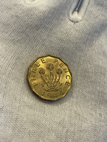 1944 brass threepence three - brass,