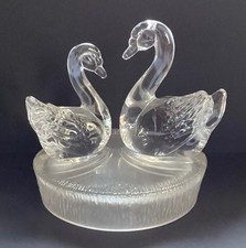Vintage 24% Lead Crystal RCR Italian Swans Figurine.