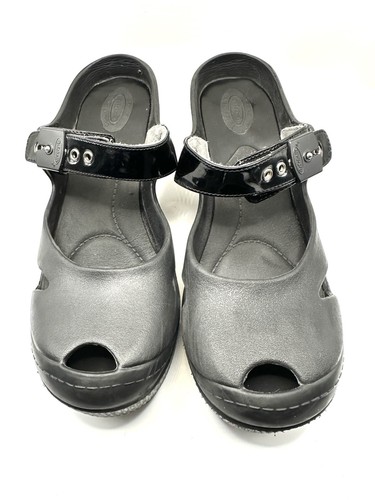 Scholls disco dance on - disco,