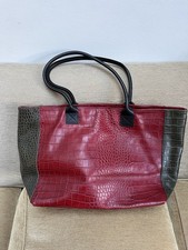 L.Credi Red Leather Handbag