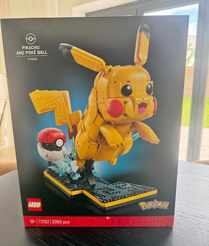 Lego pokémon pikachu and poke - pokémon,